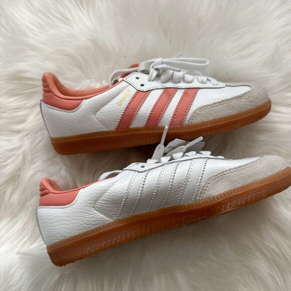 NWT White & Pink Adidas OG Samba Sneakers - Picture 4 of 8